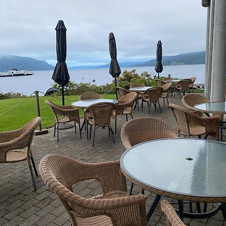 Smaken Av Ryfylke Event As Overnatting, Bygningen Drives Ikke Som Hotell Hjelmeland Екстер'єр фото