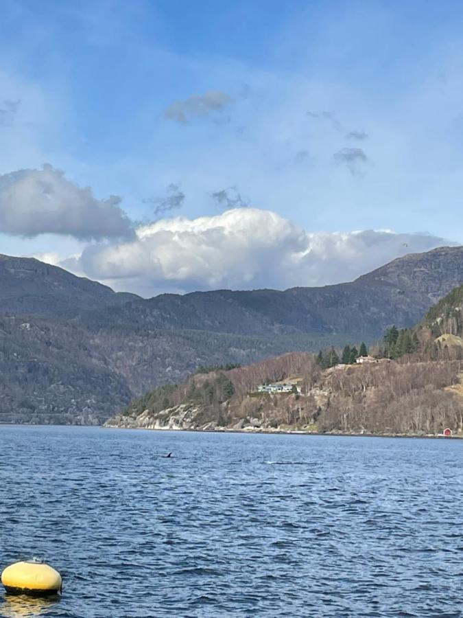 Smaken Av Ryfylke Event As Overnatting, Bygningen Drives Ikke Som Hotell Hjelmeland Екстер'єр фото
