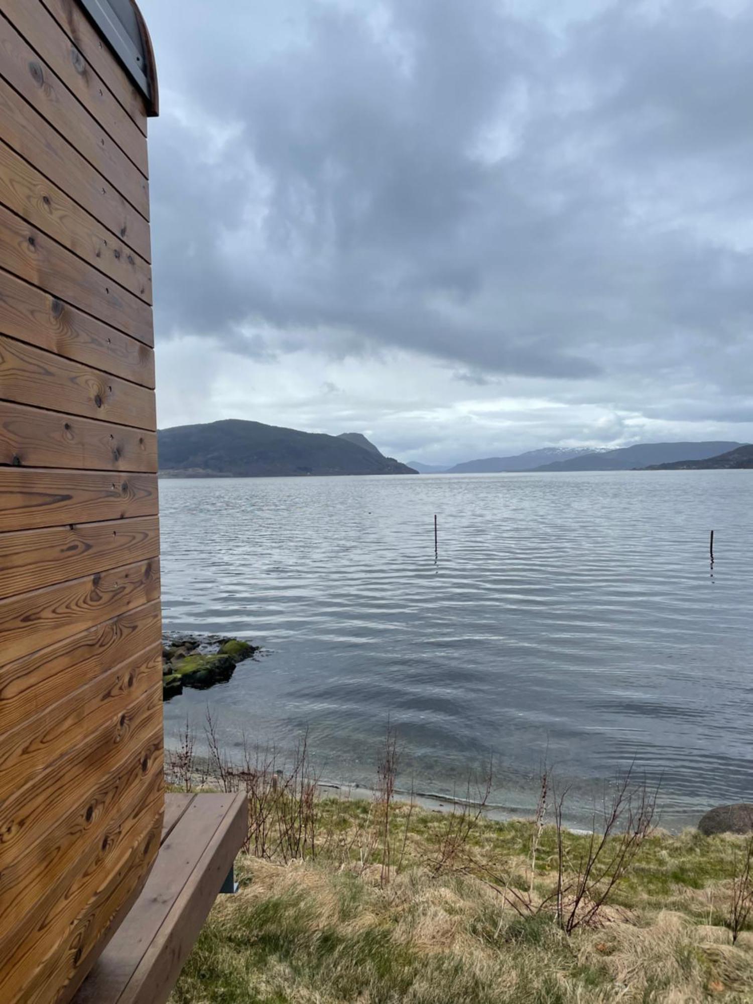 Smaken Av Ryfylke Event As Overnatting, Bygningen Drives Ikke Som Hotell Hjelmeland Екстер'єр фото